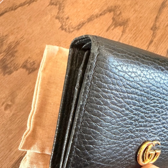 Gucci GG Marmont card case wallet black leather with gold hardware - Picture 5 of 16